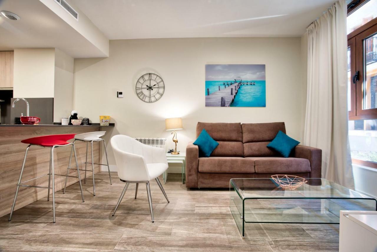 Apartamentos Cava Baja Madrid Eksteriør bilde