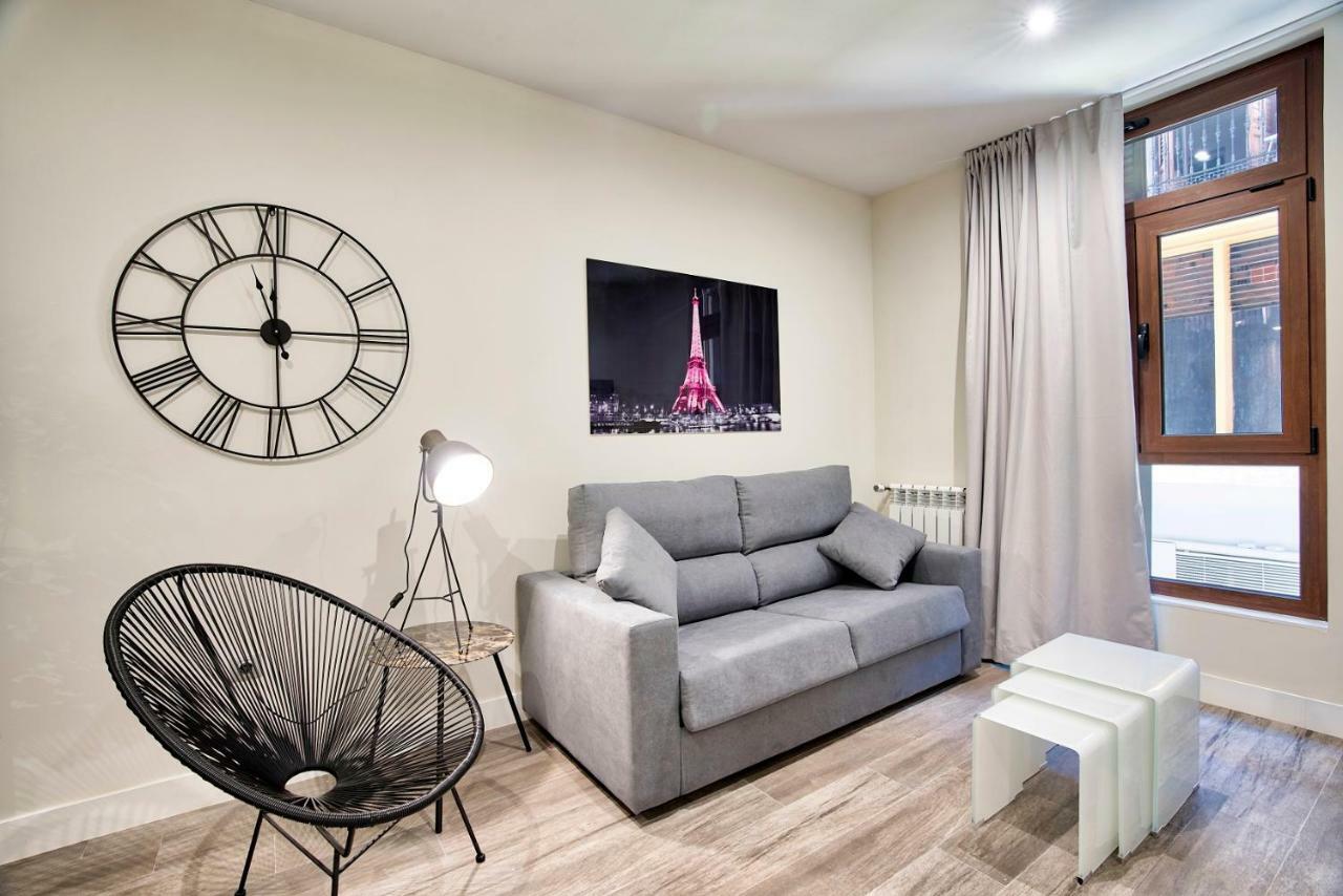 Apartamentos Cava Baja Madrid Eksteriør bilde