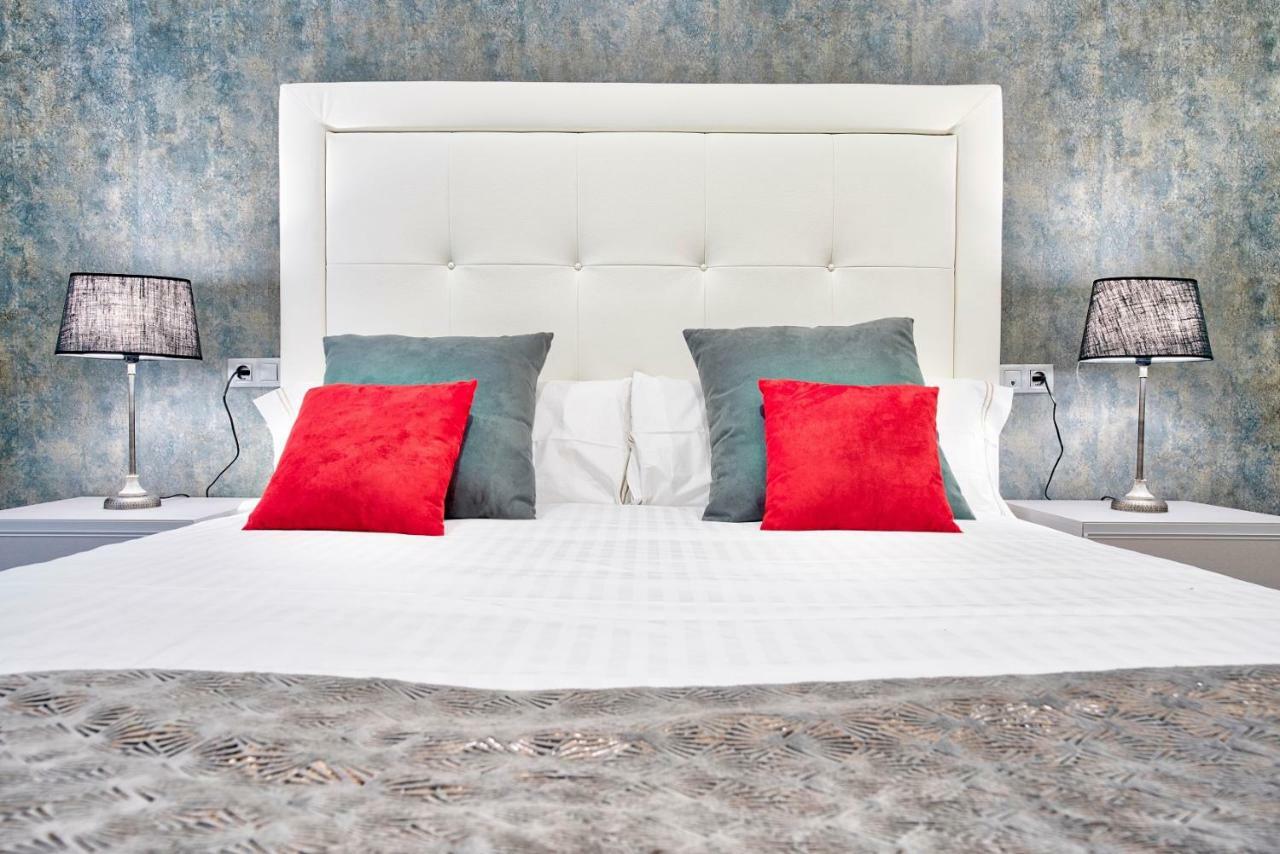 Apartamentos Cava Baja Madrid Eksteriør bilde