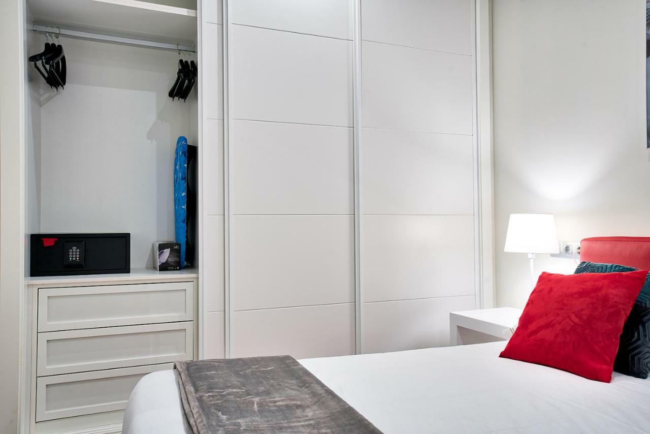 Apartamentos Cava Baja Madrid Eksteriør bilde