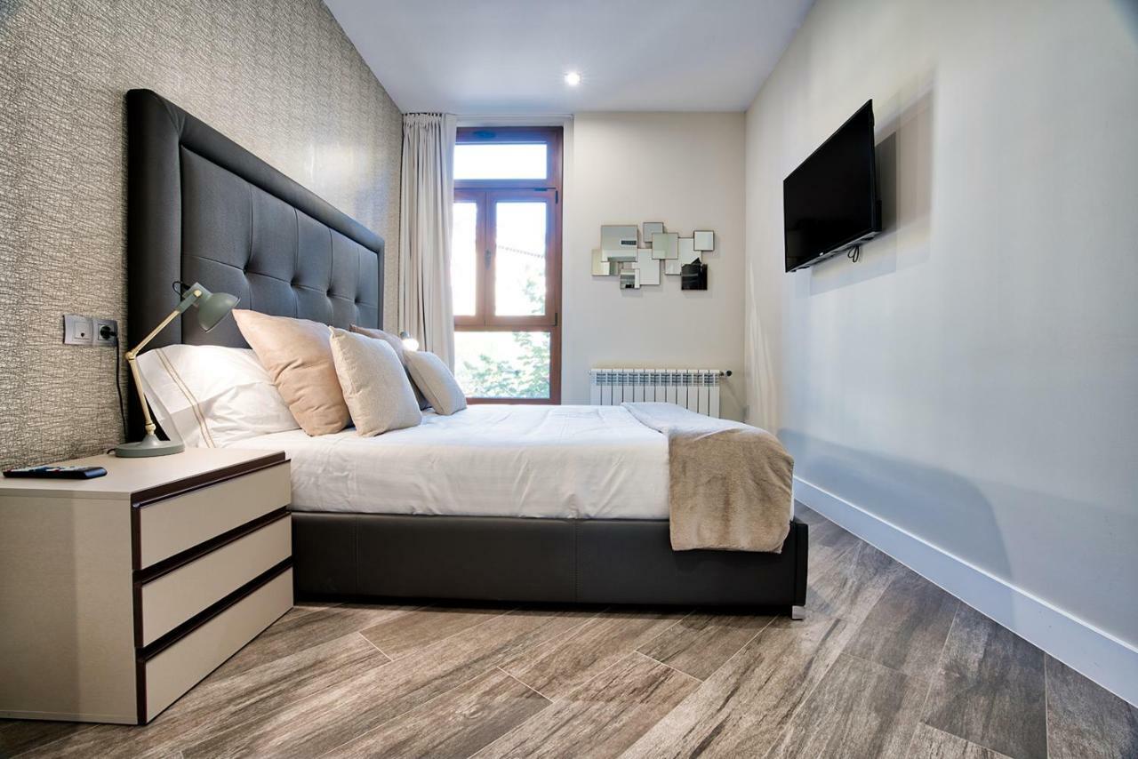 Apartamentos Cava Baja Madrid Eksteriør bilde