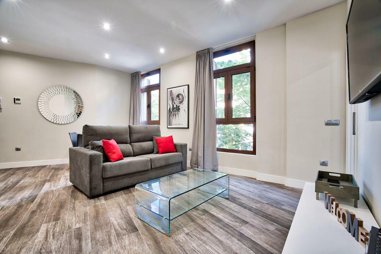 Apartamentos Cava Baja Madrid Eksteriør bilde